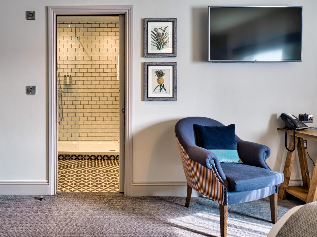 Отель The Wellington Arms - Basingstoke-Reading Heckfield Экстерьер фото