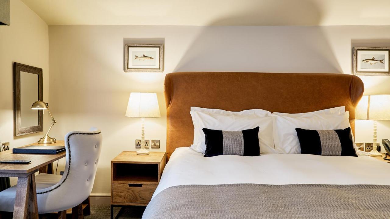 Отель The Wellington Arms - Basingstoke-Reading Heckfield Экстерьер фото