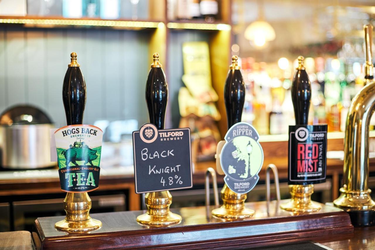 Отель The Wellington Arms - Basingstoke-Reading Heckfield Экстерьер фото