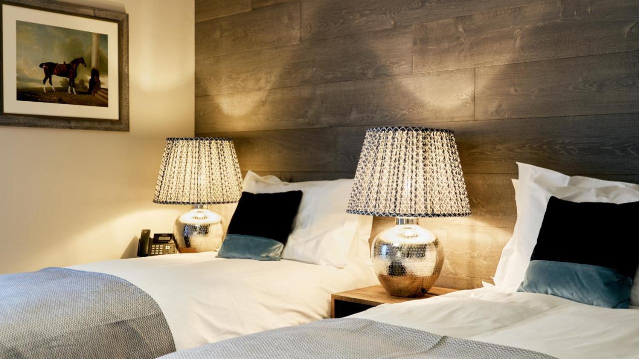 Отель The Wellington Arms - Basingstoke-Reading Heckfield Экстерьер фото